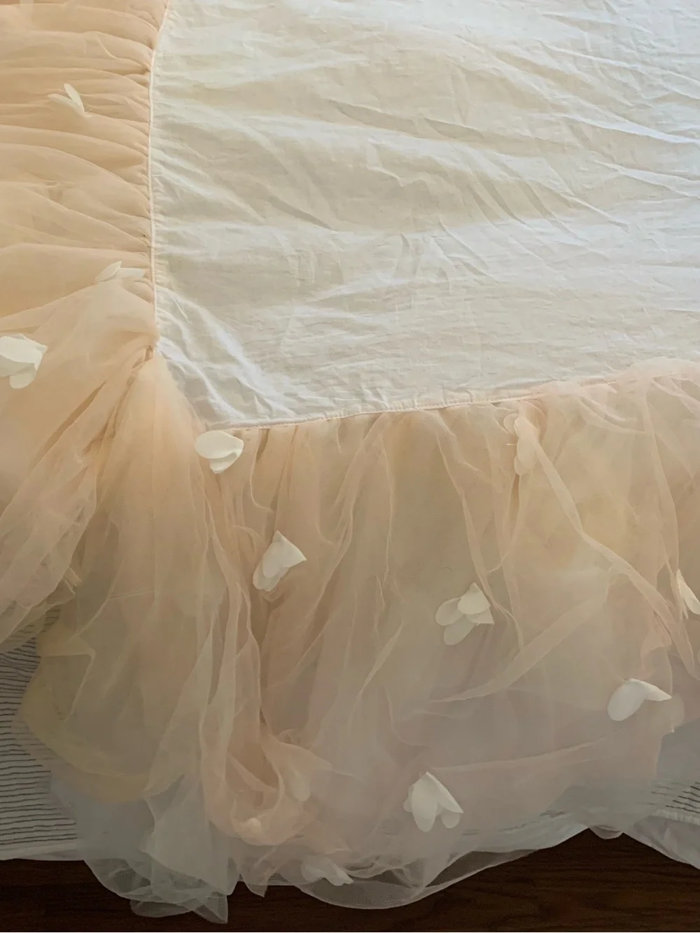 Monique Lhuillier Blush Pink Ethereal Bed Skirt Full